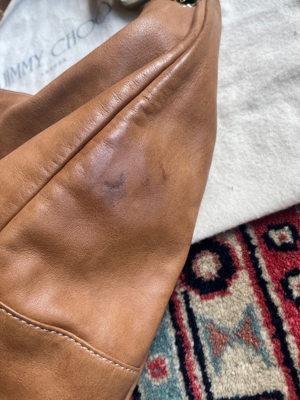 Jimmy Choo tan leather Hobo tote. Patina/spots/Camel leather/suede interior - Picture 4 of 9